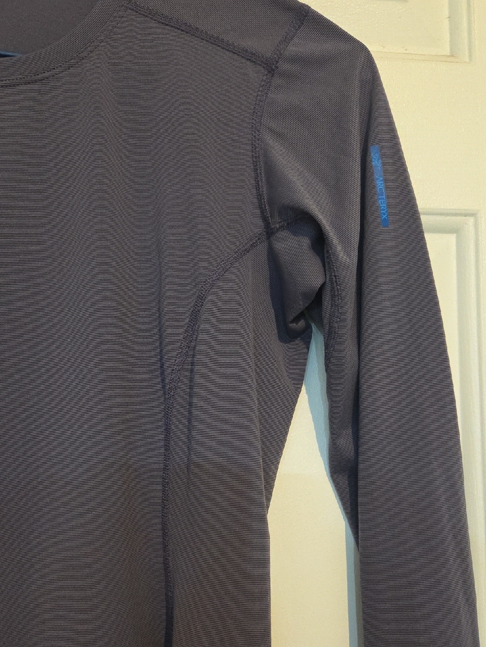 Arc'teryx Purple Long Sleeve Shirt - Picture 4 of 10